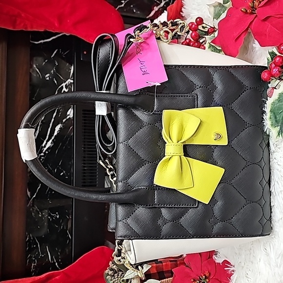 BETSEY JOHNSON BLACK/WHITE w/YELLOW BOW BETSEY JOHNSON SATCHEL - Picture 2 of 7